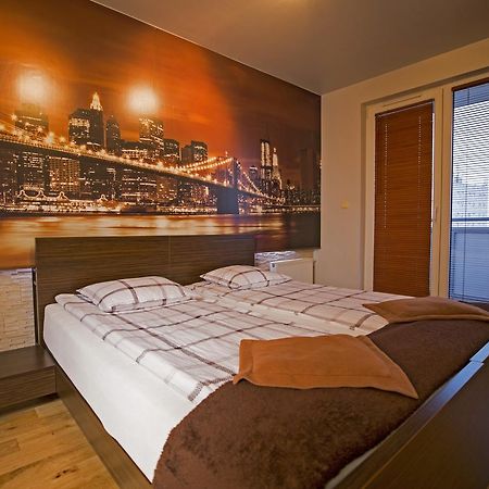 Apartament Polar Познан Екстериор снимка